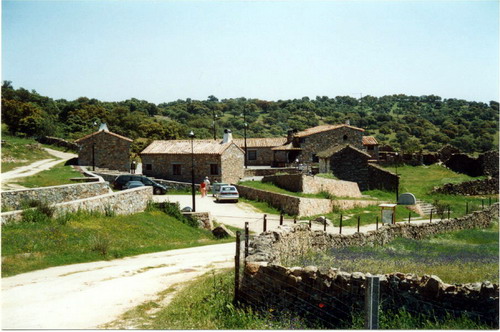 vista del aldea del cerezo en Cardeña