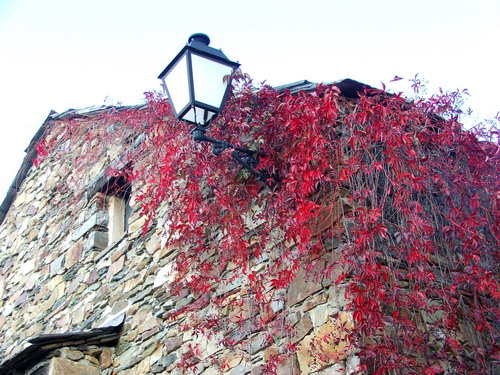casa de piedra pueblos negros