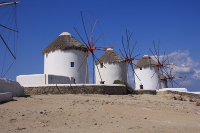 Miconos, molinos de viento Miconos pequeña hermita